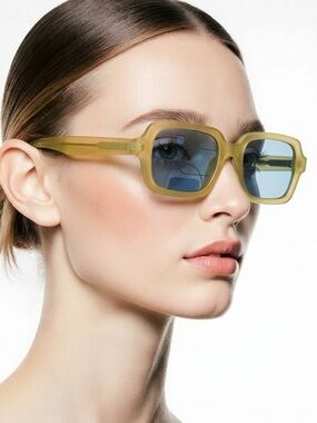 NWT Urban Outfitters Jojo Translucent Light Green Sunglasses with Blue Lenses